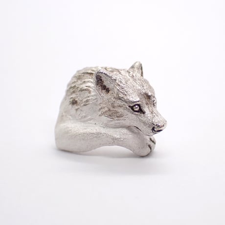 オオカミと前足ピアス(gray)