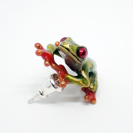 アカメアマガエルピアス