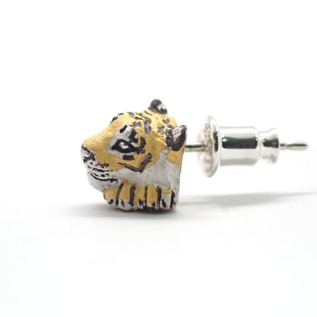 トラ両前足ピアス(white yellow)