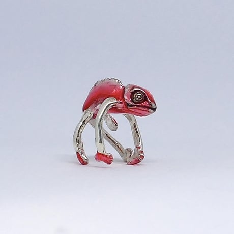 カメレオンイヤーカフ(pink)