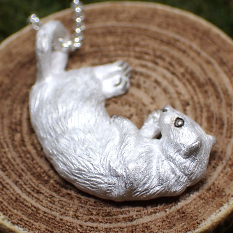 まったりフェレットネックレス(ホワイトブラックアイ) | EmiriA online