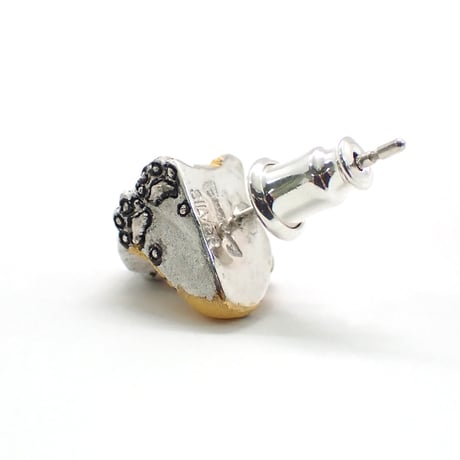 トラ両前足ピアス(white yellow)