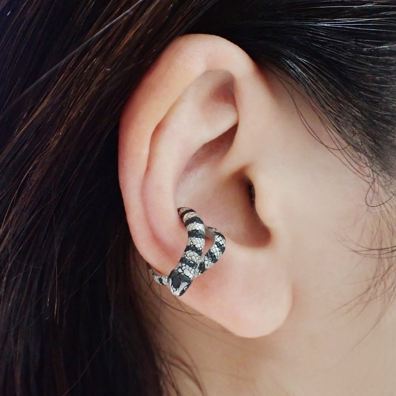 コメット プラス ネオ ダイヤモンド パヴェ イヤーカフ E-4339-18KWG  