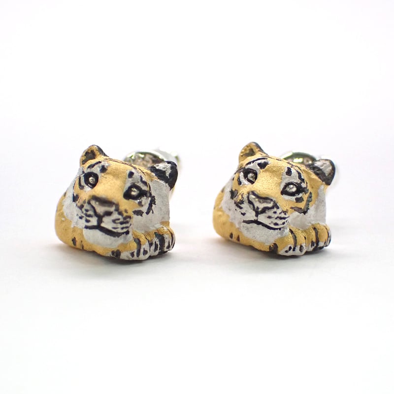 トラ両前足ピアス(white yellow) | EmiriA online shop