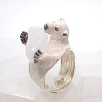 シロクマリング「今日も氷を抱えて」  水晶ver