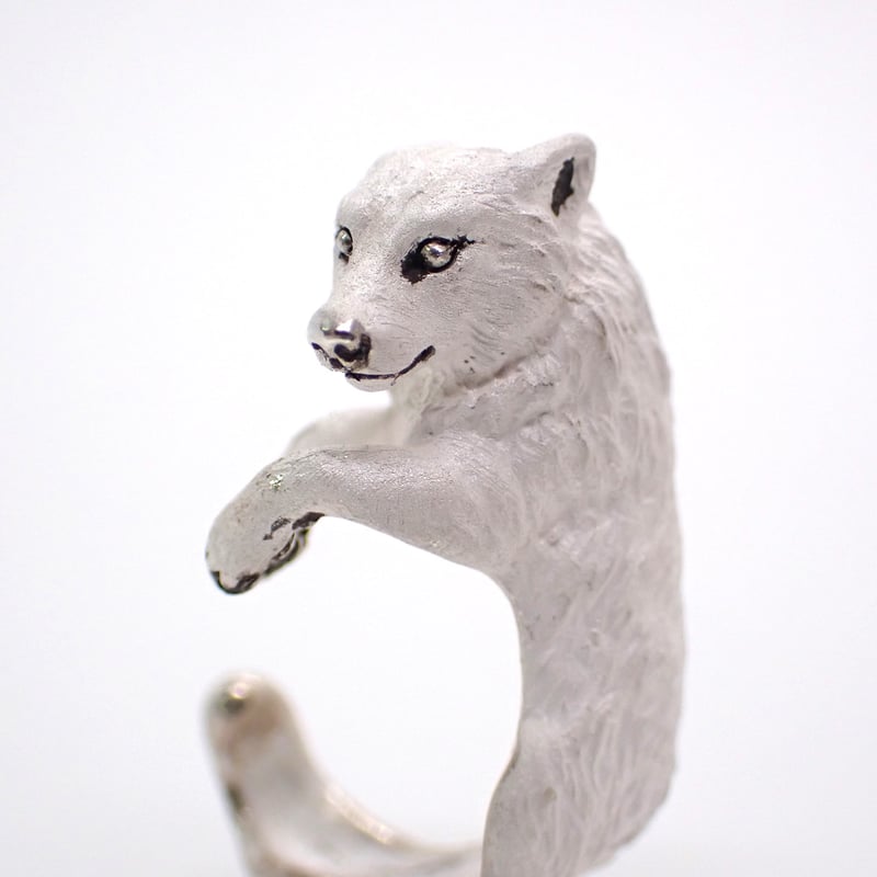耳の守り神オオカミイヤーカフ(white) | EmiriA online shop