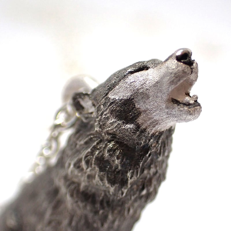 遠吠えオオカミネックレス(black & white) | EmiriA online shop