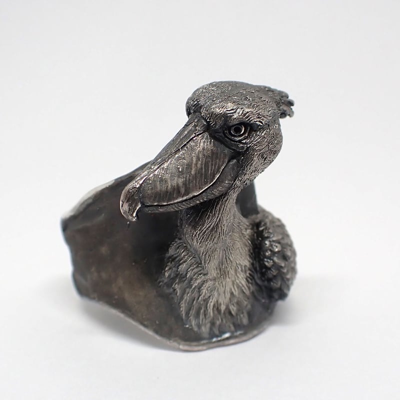 佇むハシビロコウリング(black matte) | EmiriA online shop