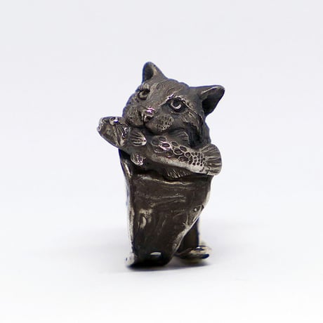 ヤマネコと魚リング(black)