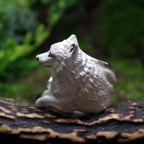 オオカミ寛ぎリング(white)