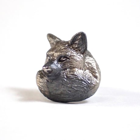 キツネ尻尾ピアス(銀狐)