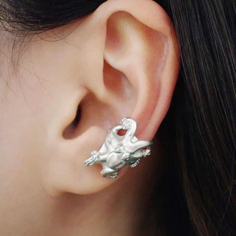 マダコイヤーカフ(white) | EmiriA online shop