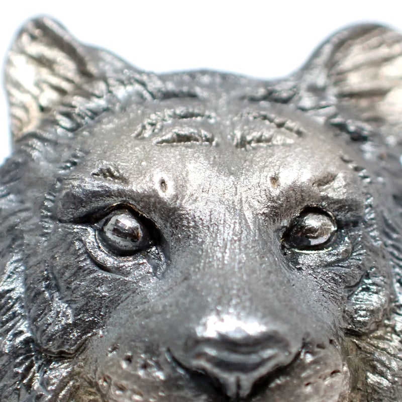 トラ正面顔ブローチ(black matte) | EmiriA online shop