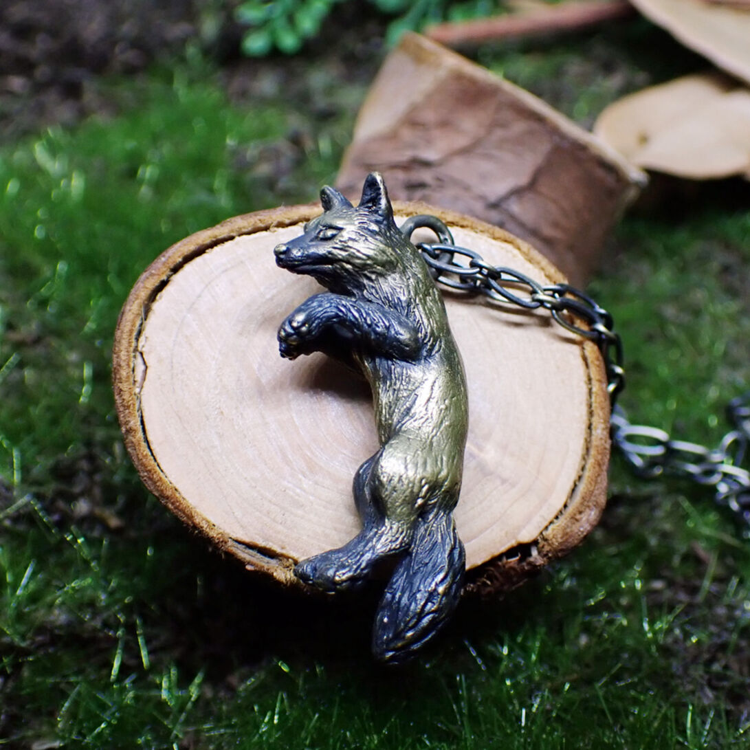 キツネジャンピングネックレス | EmiriA online shop