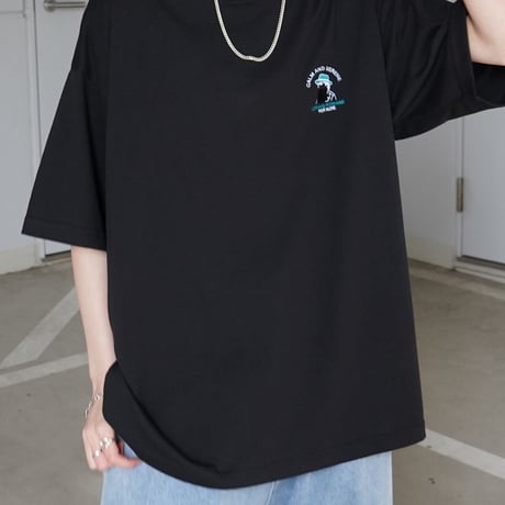 ヒゲオジサンA ワンポイント刺繍ロゴ ビッグシルエット半袖Tシャツ /ブラック