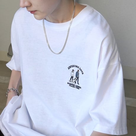 デイリーウォーキングC ワンポイント刺繍ロゴ ビッグシルエット半袖Tシャツ /ホワイト