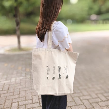 【HUTTE. × つくりら】トートバッグ 球根の植物たち／ Lサイズ