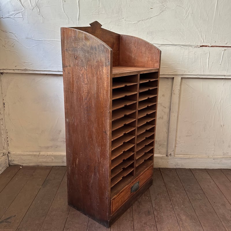 味のあるカルテ棚 | maruse