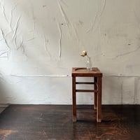 小さい飾り台