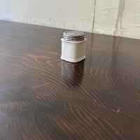 アルミ蓋のミルクガラス瓶