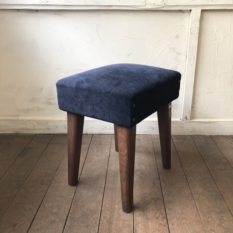 どっしりスツール XT stool | by interiors Tokyo ONLINE SHOP