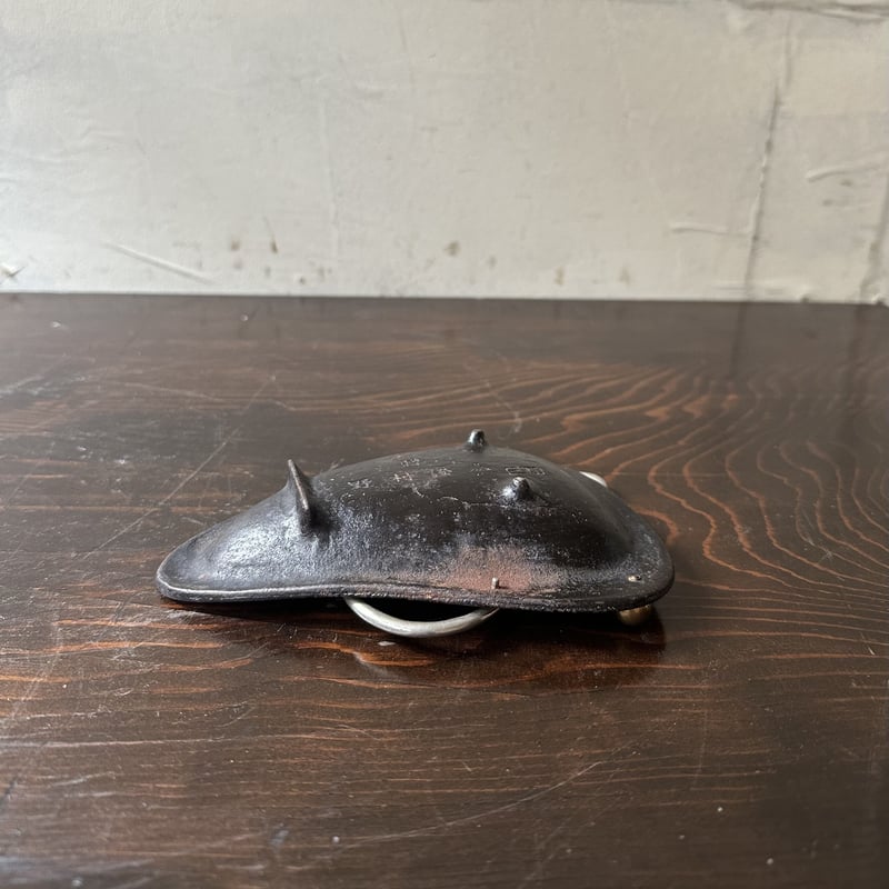 アートな鉄の灰皿 | maruse