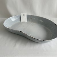 巨大なホーロートレイ