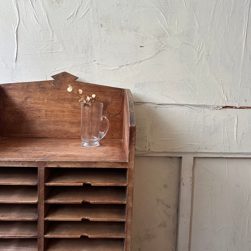 味のあるカルテ棚 | maruse