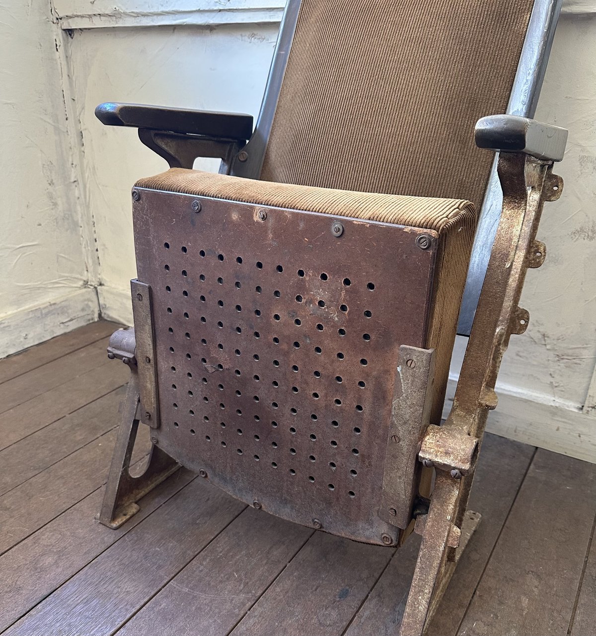 Sato　ラムホルツ社(スウェーデン)シネマチェア　超美品 男女兼用 Sato様専用 昔気質 超美品 ラムホルツ社(スウェーデン