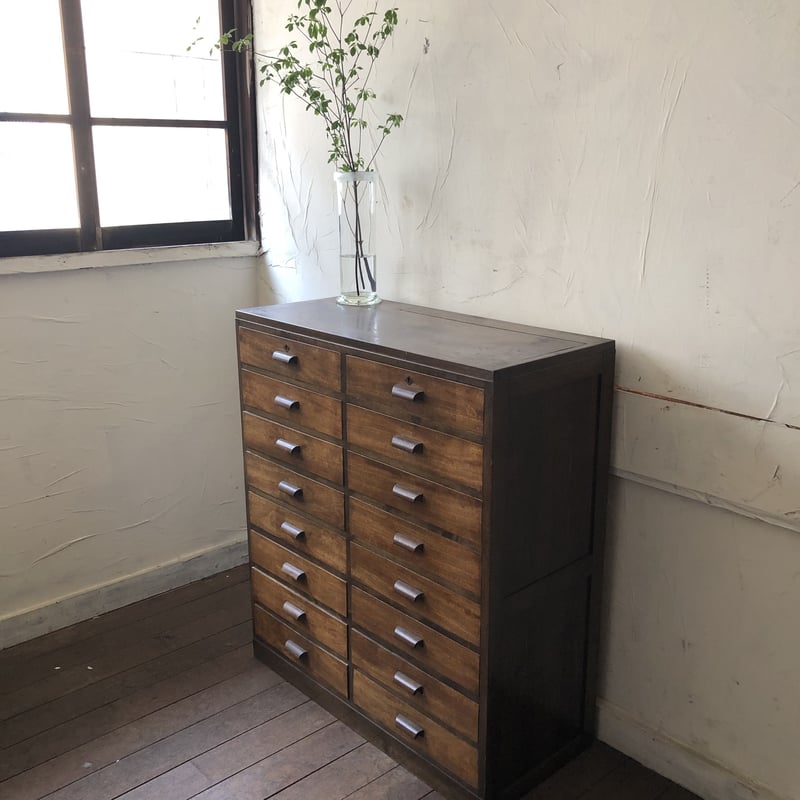 仕掛け付きの引きだし(12杯) | maruse