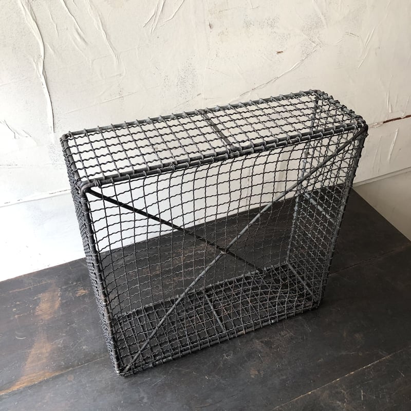 四角い鉄カゴ | maruse