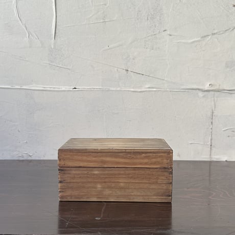 M044-1　屋久杉　文箱　木箱　蓋つき M044-1 屋久杉 文箱 木箱 蓋つき