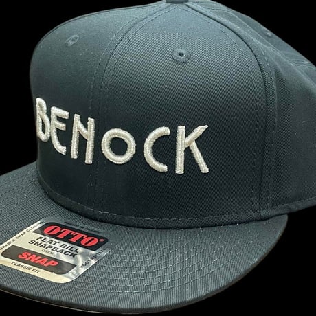 新作BENOCKキャップ・布タイプ・フリーサイズ　白・黒