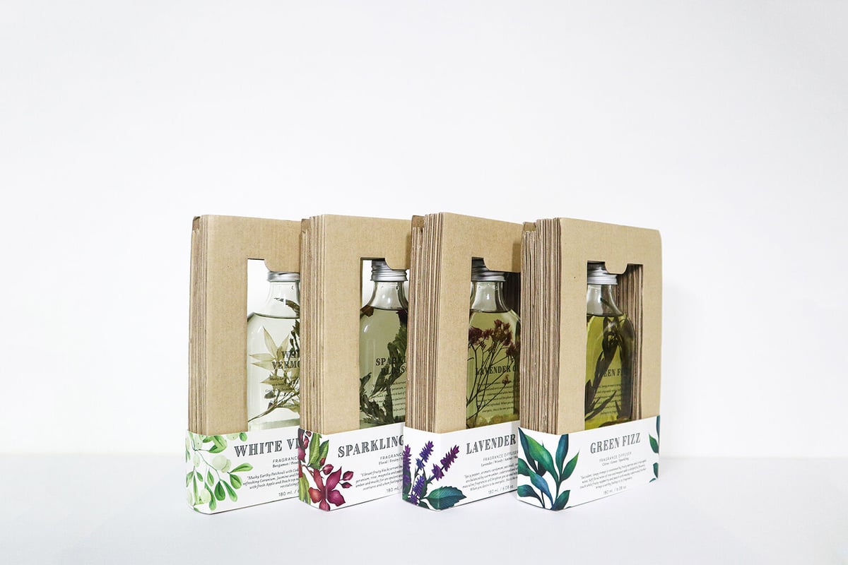 希少 貴重 エリーサーブ ル パルファム インテンス 90ml 希少 貴重 エリーサーブ ル パルファム インテンス 90ml