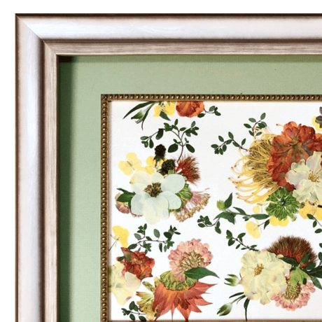 押し花ギフト【REGALOコレクション】優しくきらめく｜ラナンキュラスの押し花アート｜BLOOMART【起業・入退社祝い】　W440mm×H350mm