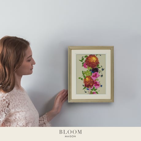 押し花ギフト【REGALOコレクション】ミル・フォア～連なる感謝～｜ダリアの押し花アート｜BLOOMART【結婚記念・還暦祝い】W278×H339×D26㎜