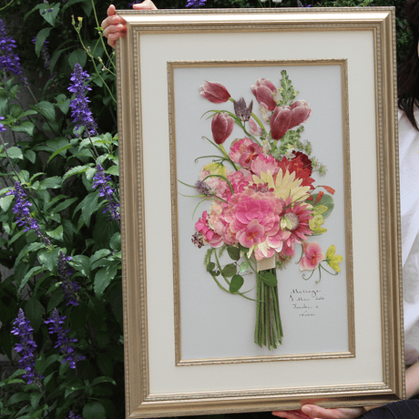 記念（お祝い）の花束を残す｜ブリエ　ブーケスタイル