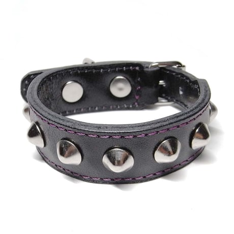 CELINE レザー　リストバンド 2a57l-030n-01le05.jpg