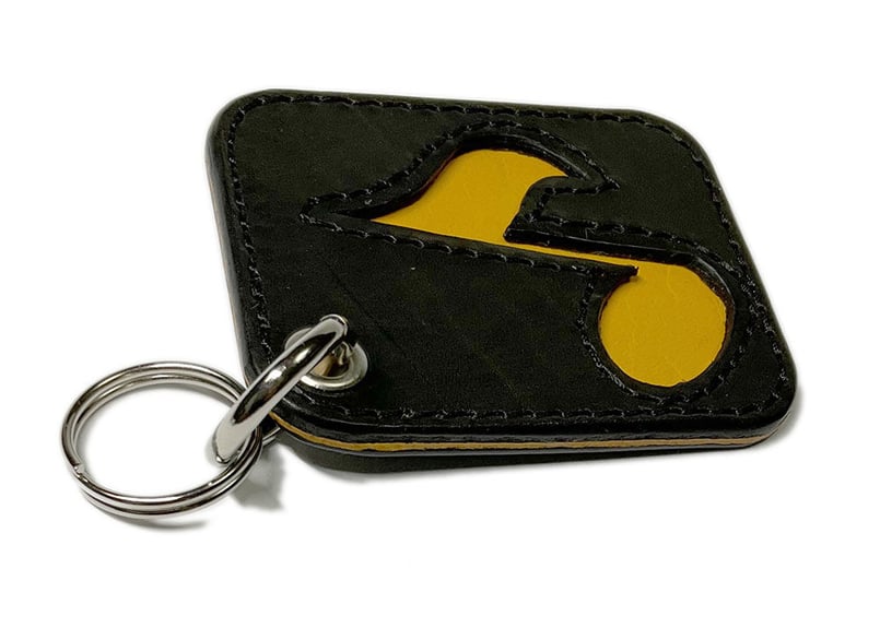 音符レザーキーホルダー／黒×黄色 | STETCH HANDMADE STORE