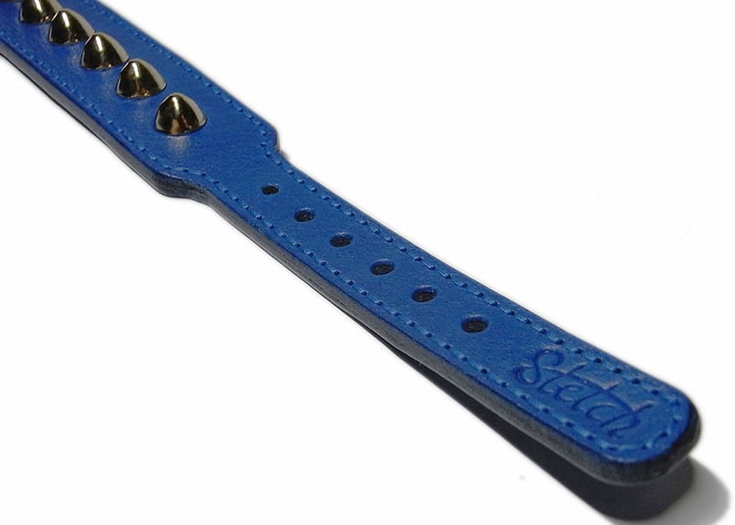 ゴールドスタッズ1連ロンドンコーンリストバンド／青レザー／青