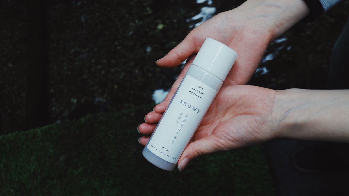 アトリエキク/ 郡上高鷲 snowy 花酵母日本酒の保湿液(化粧水) | THE