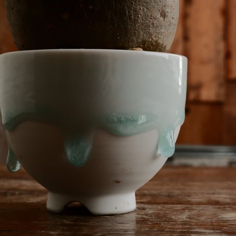 グラキリス - 象牙宮 -［No.131］  ×  小林 哲也 作 「雫」- bowl type - 2.5号 植木鉢