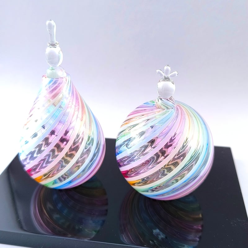 虹のお雛様・ツイスト | ガラス工房るん