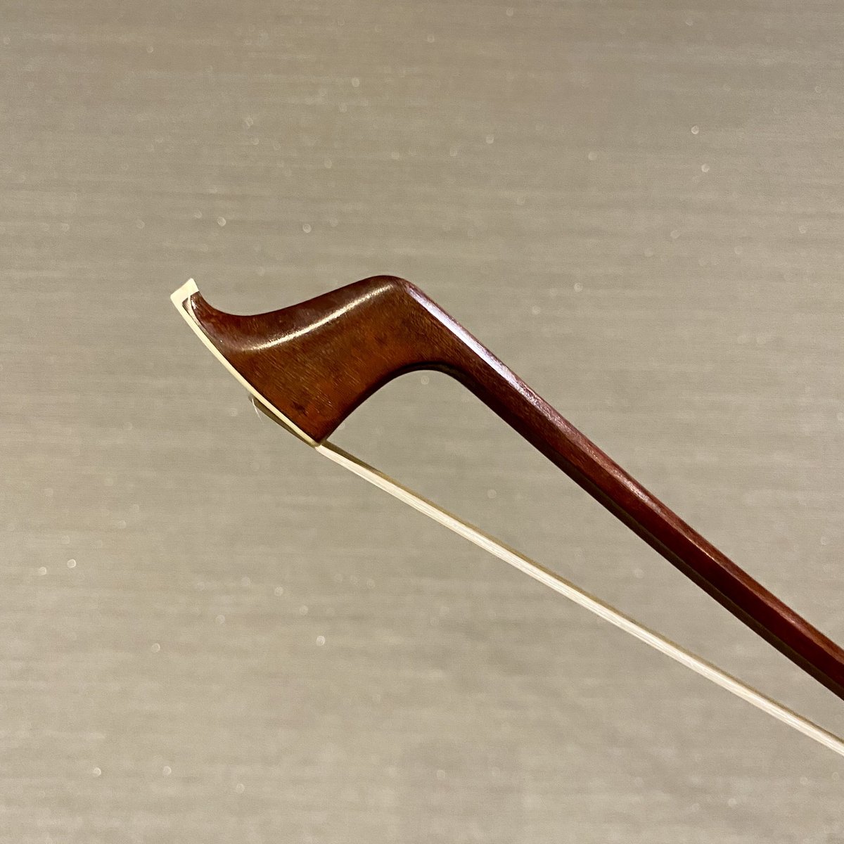 W.Dorfler コントラバス弓 デルフラー ケース付- コントラバス弓