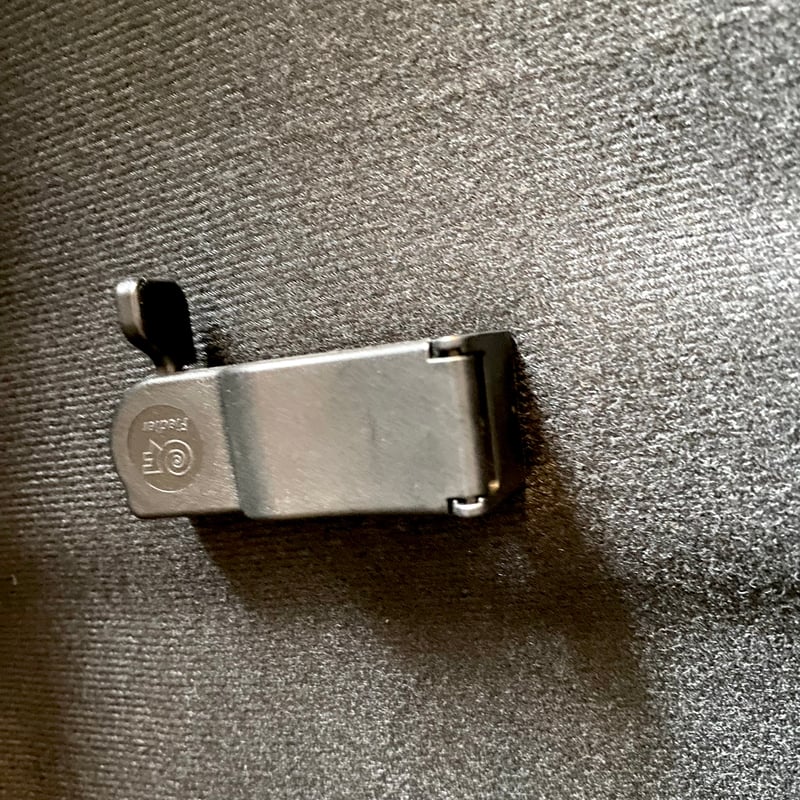 再値下げ！ボガーロ＆クレメンテ製 チェロテールピース マダガスカル紫檀 フレンチ 新 チェロケース BOGARO&CLEMENTE ボガーロ&クレメンテ ミックス