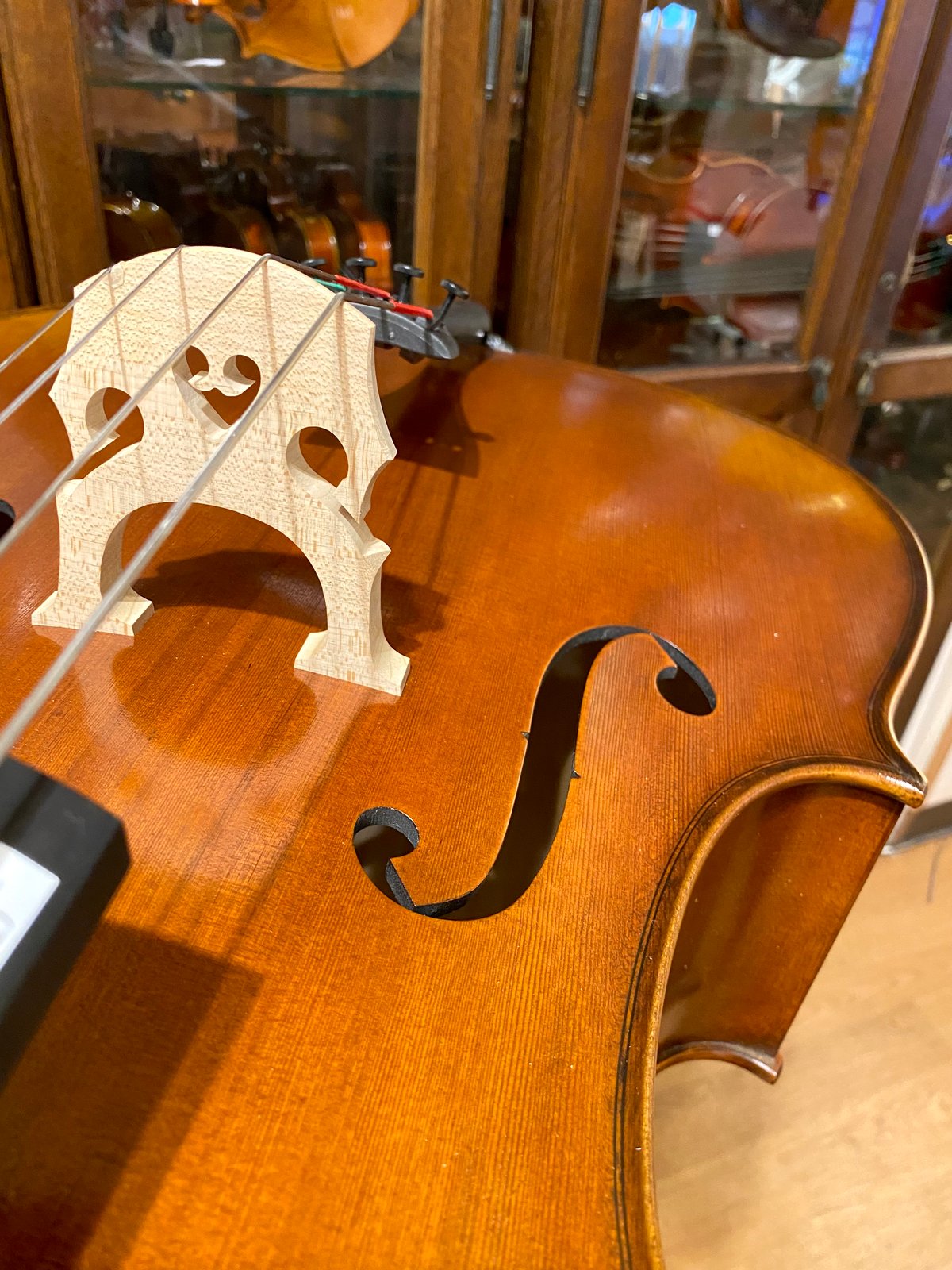 チェロ　セットNicolo Santi NSC 190 4/4サイズ チェロ セットNicolo Santi NSC 190 4/4サイズ Nicolo Santi ニコロ