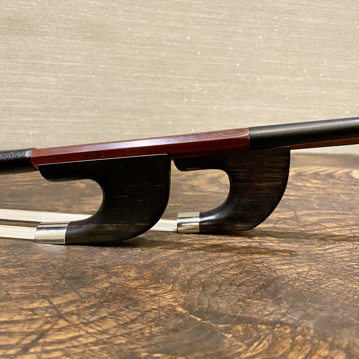 W.Dorfler コントラバス用 弓 デルフラー ケース付き W.Dorfler コントラバス用 弓 デルフラー ケース付き W.E.Dörfler