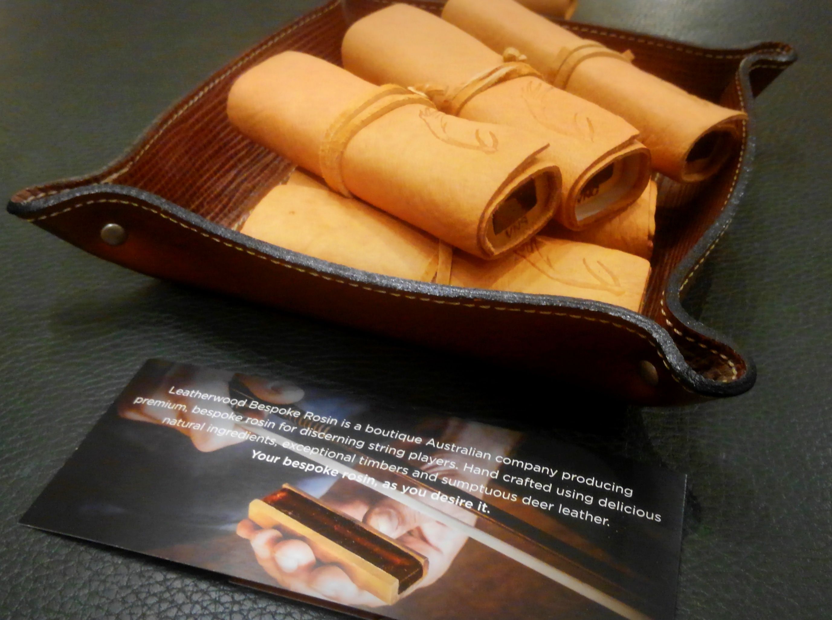 ビオラ用 レザーウッド・べスポーク・ロジン Leatherwood Bespoke