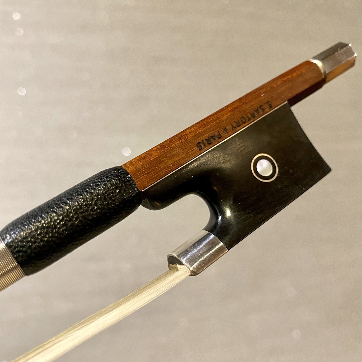 スイス製上級】 フィンケル「E.SARTORY A PARIS」 バイオリン弓