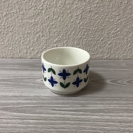 Midwinter Fine Shape Roselle Sugar Bowl 01